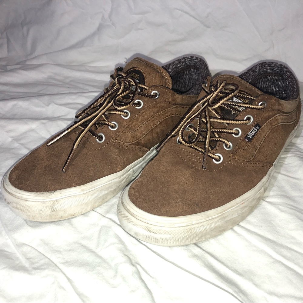 Vans Gilbert Crocket suede Men’s 9.5 (Women’s 11)